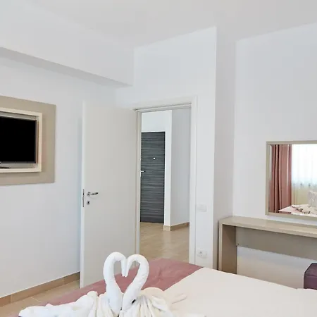 Aparthotel Excelsior Mamaia Nord 3*