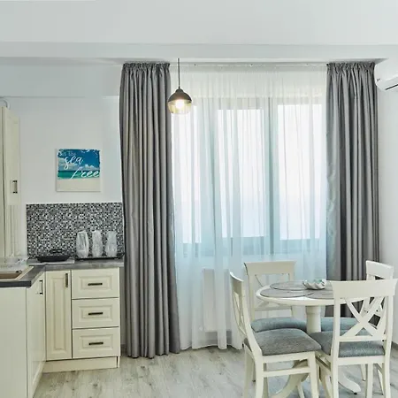 アパートホテル Excelsior Mamaia Nord