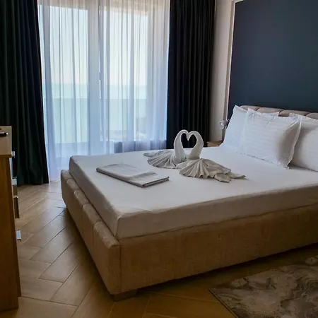 Excelsior Mamaia Nord Aparthotel 3*